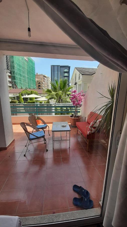 Meni'S Family Apartament Saranda Kültér fotó